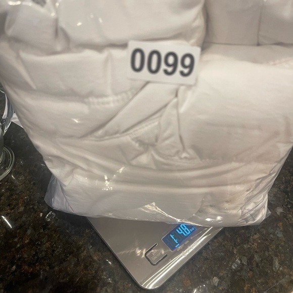 A Diamond In The Snow Puffer Vest Women’s Sz 6 Ivory Reversible Packable Ski - Picture 13 of 13